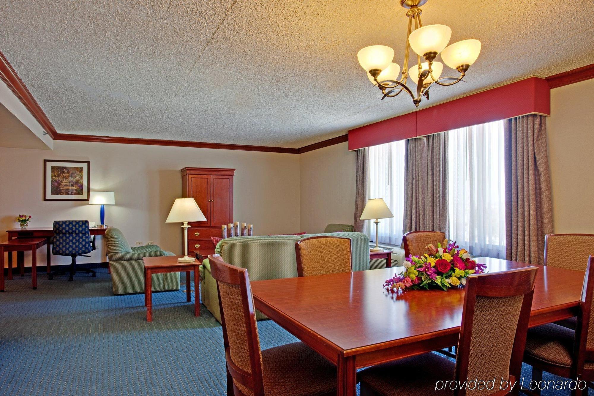 Holiday Inn La Mirada Buena Park By Ihg Rum bild