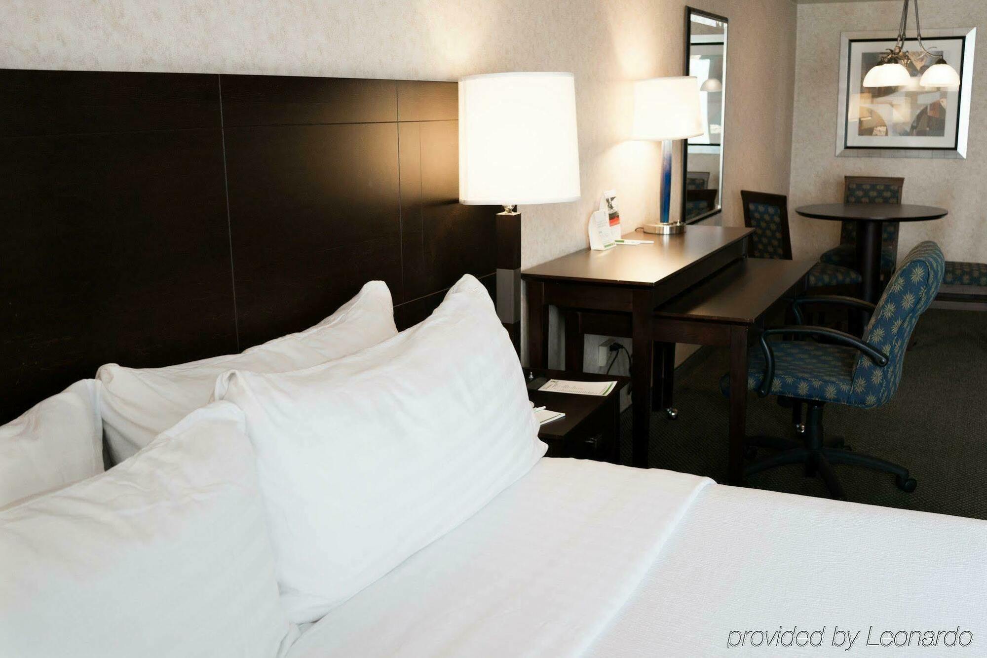 Holiday Inn La Mirada Buena Park By Ihg Exteriör bild